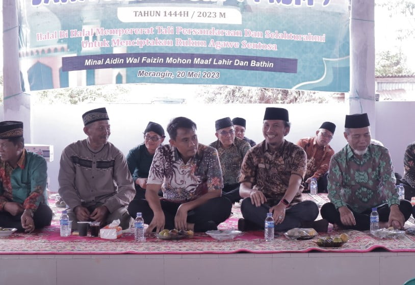 Ketua DPRD Provinsi Jambi, Edi Purwanto saat menghadiri acara Halal Bi Halal bersama keluarga besar Jawa Merangin.