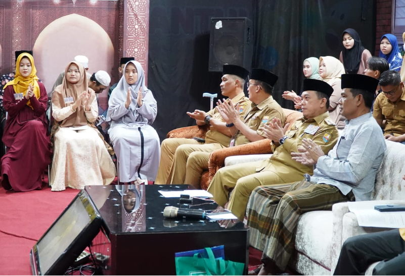 Guberenur Jambi, Al Haris saat menghadiri pembukaan program Ramadhan Ceria Jambi TV Tahun 2024.