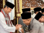 ketua dprd provinsi jambi, edi purwanto seusai sholat idul fitri....