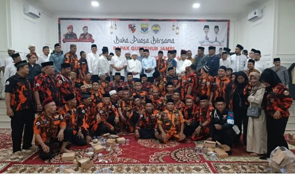 gubernur al haris hadir di tengah keluarga besar pemuda pancasila jambi
