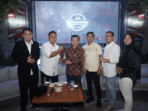Al Haris bersama mahasiswa jambi yang kuliah di pulau jawa.