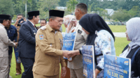 gubernur jambi al haris serahkan dumisake umkm dan kehutanan