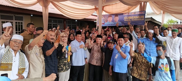 mantan camat telanaipura, alexander mengajak sanak keluarga, teman dan warga kota jambi untuk memilih gubernur dan wakil gubernur jambi haris abdullah sani