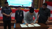 DPRD Provinsi Jambi menggelar rapat paripurna dengan tiga agenda yang dipimpin langsung Ketua DPRD Provinsi Jambi Edi Purwanto