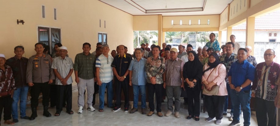 Beberapa anggota Komisi II DPRD Provinsi Jambi dan Anggota DPRD Provinsi Jambi Dapil Bungo-Tebo