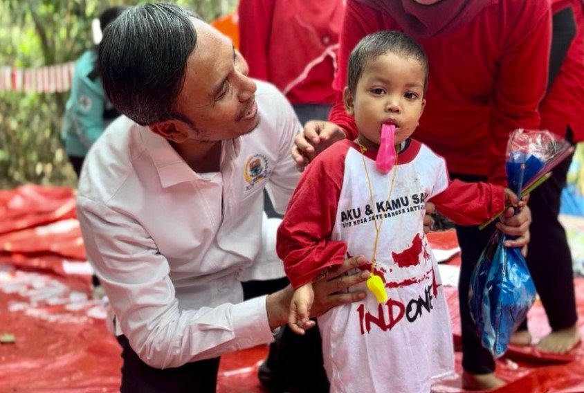 Kawasan hutan bagi Suku Anak Dalam (SAD) perlu disiapkan sebagai kawasan keberlangsungan hidup SAD untuk memberikan jaminan dan upaya memberikan kesetaraan sosial hingga kepastian hukum terhadap keberadaan SAD.