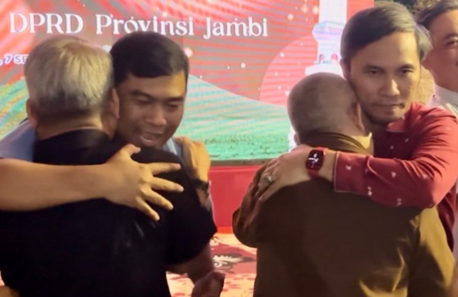 DPRD Provinsi Jambi menggelar malam keakraban bersama pimpinan dan anggota DPRD Provinsi Jambi periode 2019-2024 dan Sekretariat DPRD Provinsi Jambi