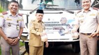 lepas komoditas
