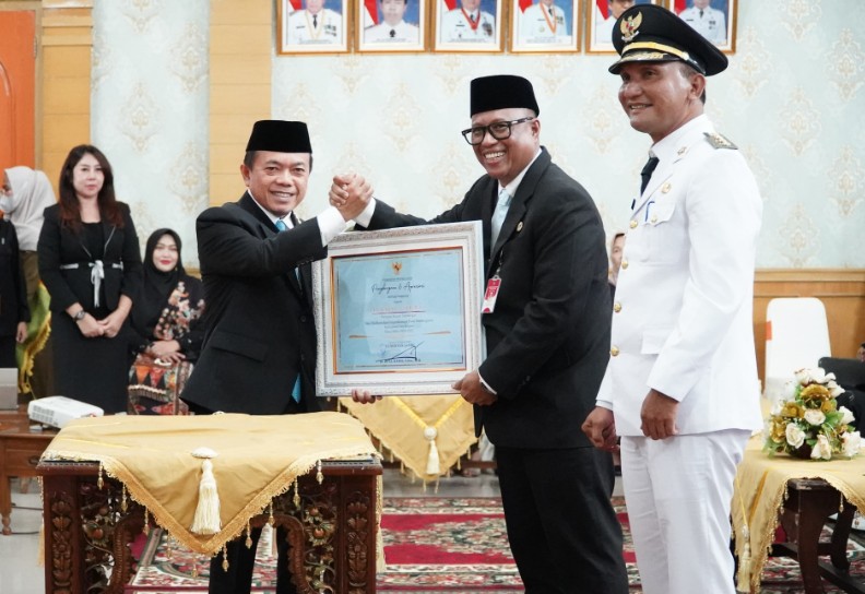 gubernur jambi