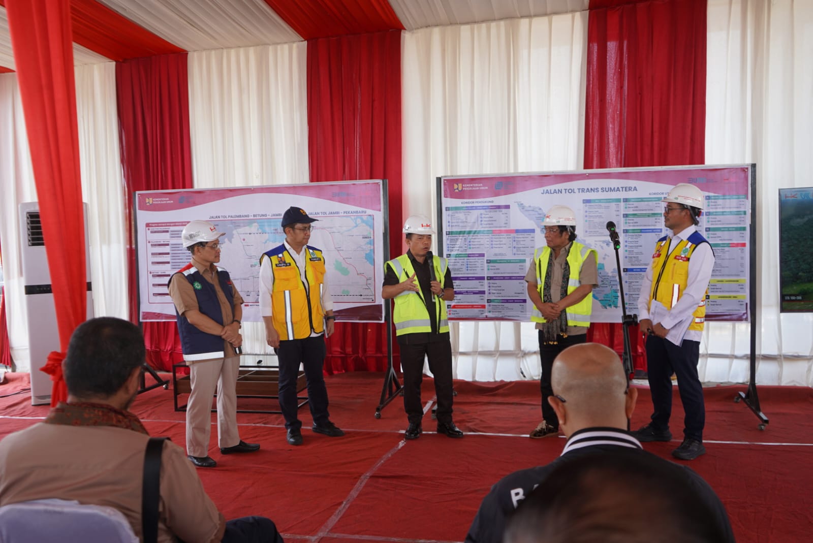 gubernur al haris tinjau tol