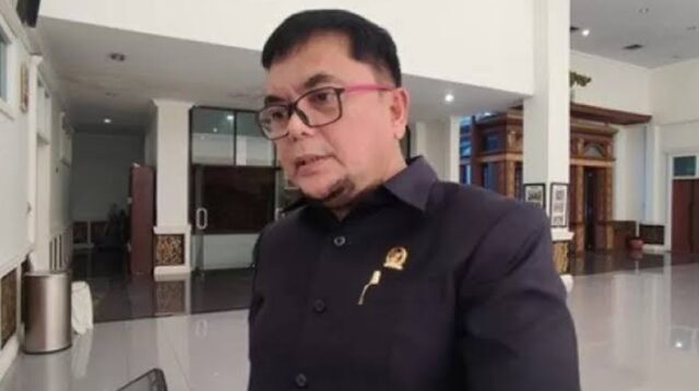Wakil Ketua DPRD Provinsi Jambi, Ivan Wirata.