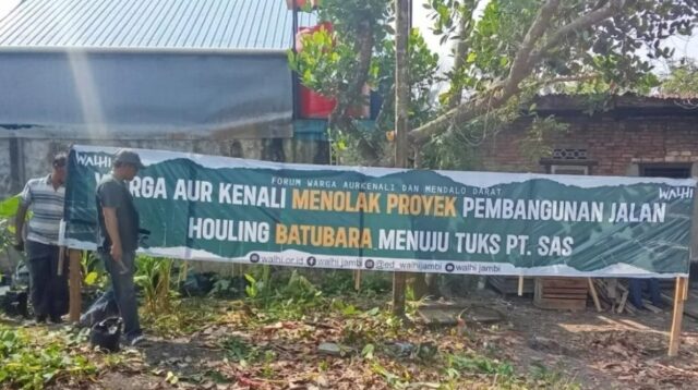 Lagi, Warga Aur Duri Jambi Pasang Spanduk Penolakan Kegiatan PT SAS