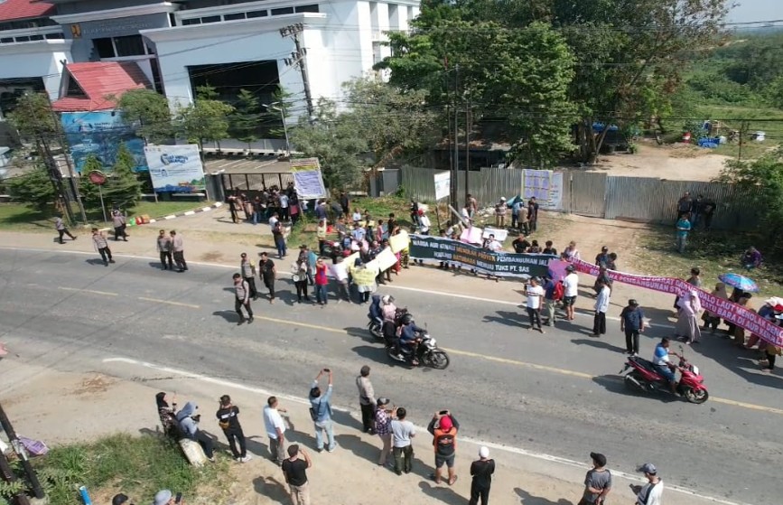 Beli 7 Unit Rumah, Bukti Areal PT SAS Jambi Sangat Dekat dengan Pemukiman