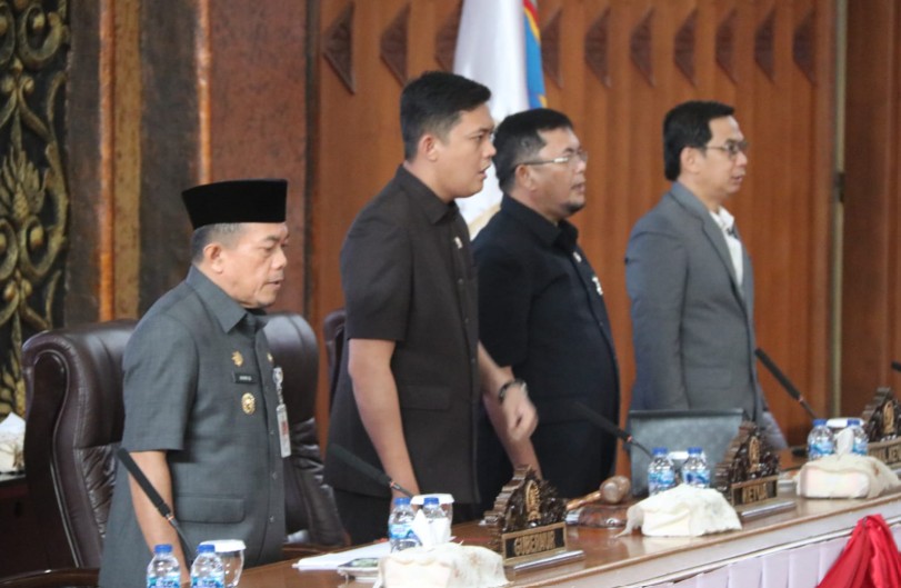 Gubernur Al Haris Sampaikan Tanggapan Pemerintah Terhadap Pemandangan Umum Fraksi-Fraksi Tentang Ranperda Pelaksanaan APBD 2024