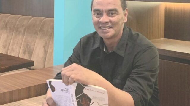 Yulfi Alfikri Noer S.IP., M. AP, Akademisi UIN STS Jambi.