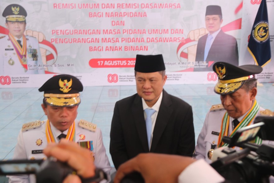 Gubernur Jambi, Dr. H. Al Haris, S.Sos., MH