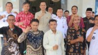 Gubernur Al Haris Dampingi Menteri Transmigrasi Bahas Penyelesaian Permasalahan TSM IV Gelam Baru