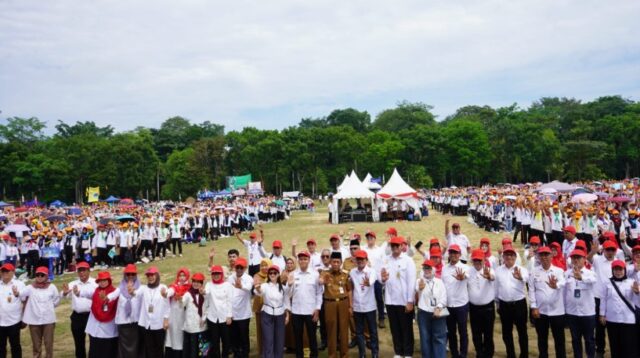 Wagub Sani Apresiasi Kesuksesan PKKMB Unja Raih 4 Rekor Muri