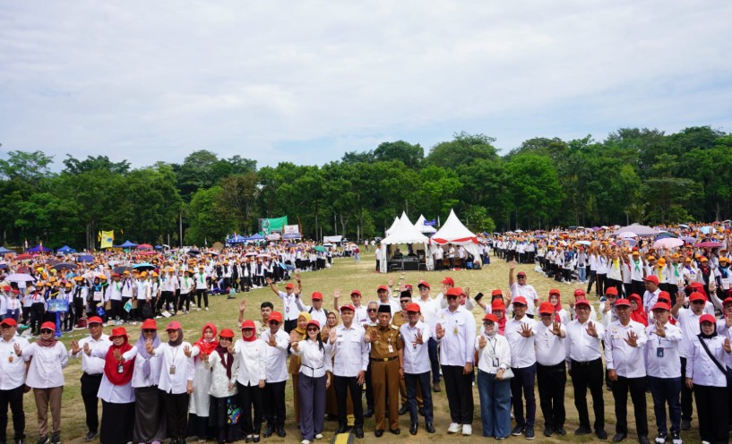 Wagub Sani Apresiasi Kesuksesan PKKMB Unja Raih 4 Rekor Muri