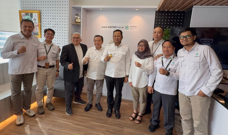 Gubernur Al Haris Bersama Jajaran Pengurus ADPMET Diskusi dan Bahas Berbagai Persoalan