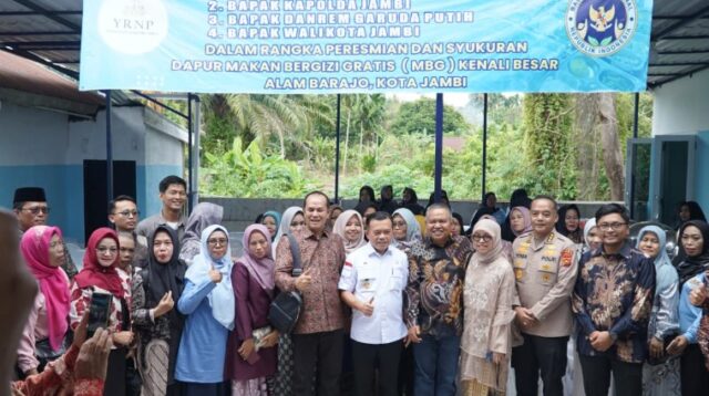 Gubernur Al Haris Dorong Kabupaten/Kota Percepat Pembangunan SPPG Untuk Masyarakat