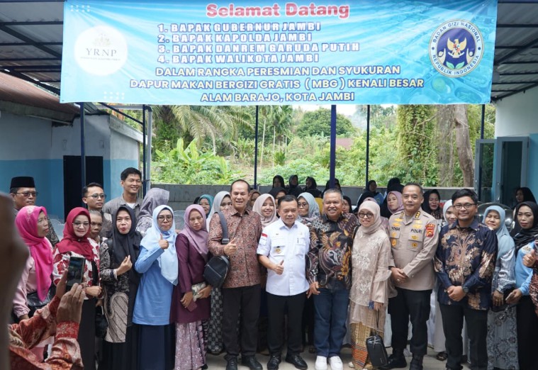 Gubernur Al Haris Dorong Kabupaten/Kota Percepat Pembangunan SPPG Untuk Masyarakat