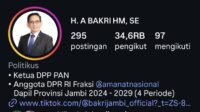 Akun Instagram H. Bakri: Konten Politik, Sosial, dan Pengabdian untuk Jambi! Akun Instagram H. Bakri: Konten Politik, Sosial, dan Pengabdian untuk Jambi!