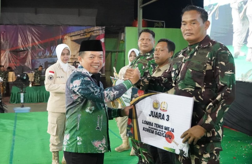 Hadiri Syukuran HUT ke‑66 Korem 042/Gapu, Gubernur Al Haris: Pemprov siap Dukung Pembangunan Kodam dan Pangkalan Udara Baru