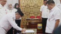 Gubernur Al Haris Tandatangani Perjanjian Kinerja 2026, Tegaskan Komitmen Kerja Terukur, Fokus, dan Akuntabel