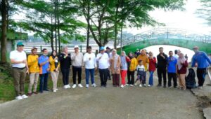 Wagub Sani Pimpin Gotong Royong Massal Gerakan Indonesia ASRI di Danau Sipin