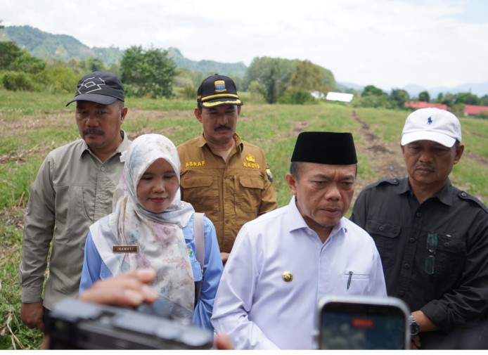 Gubernur Al Haris Tinjau Bendungan PLTA Danau Kerinci, Lepas 10.000 Benih Ikan dan Apresiasi Kemandirian SMK-SPP Negeri 3 Kerinci