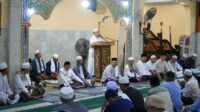 Safari Subuh di Masjid Raya Magat Sari, Gubernur Al Haris Ingatkan Warga Hadapi Kemarau dan Bijak Gunakan BBM