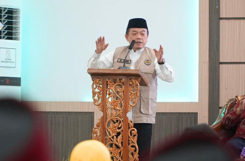 Lepas Kloter Perdana Keberangkatan Haji 2026 Provinsi Jambi, Gubernur Al Haris Tegaskan Komitmen Pelayanan Terbaik untuk Jema'ah