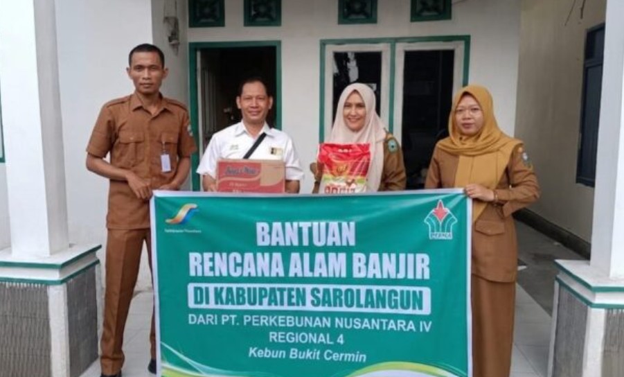 Dua Kebun PTPN IV Regional IV Bantu Korban Banjir Sarolangun