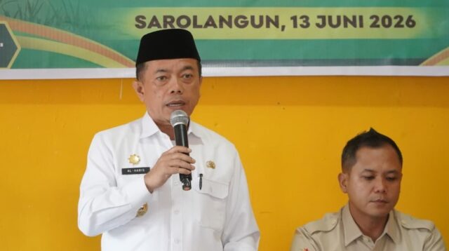 Ringankan Beban Korban Bencana, Gubernur Al Haris Salurkan 10.189 Ton Beras Cadangan