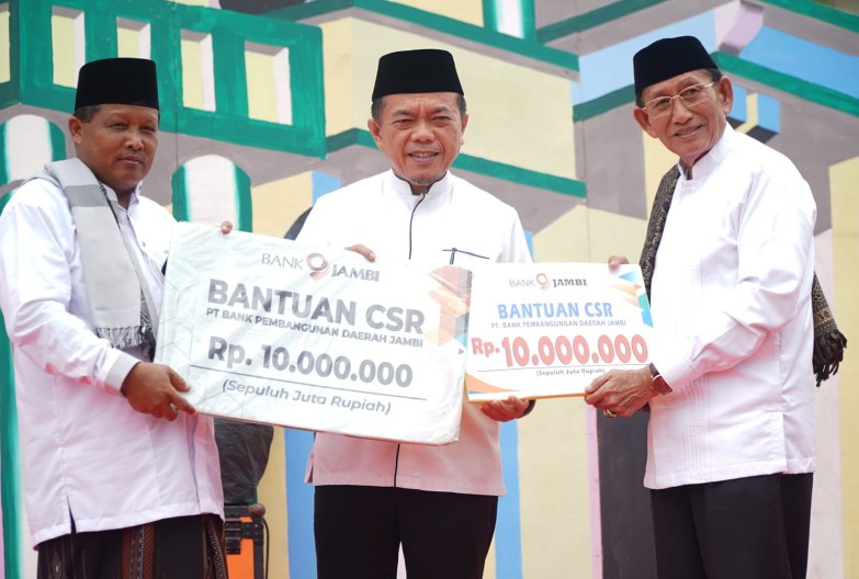 Gubernur Al Haris Doakan Santri Ponpes Al-Anwar Jadi Generasi Berakhlak Mulia dan Berprestasi