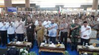 Gubernur Al Haris Apresiasi Bhayangkara Presisi Job Fair dan Bazaar UMKM Polda Jambi, Dorong Pengurangan Pengangguran dan Kemiskinan Gubernur Al Haris Apresiasi Bhayangkara Presisi Job Fair dan Bazaar UMKM Polda Jambi, Dorong Pengurangan Pengangguran dan Kemiskinan