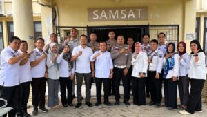 Tinjau Samsat Tebo, Al Haris : Tekankan Pelayanan Nyaman, Inovasi Pajak, dan Integritas Petugas