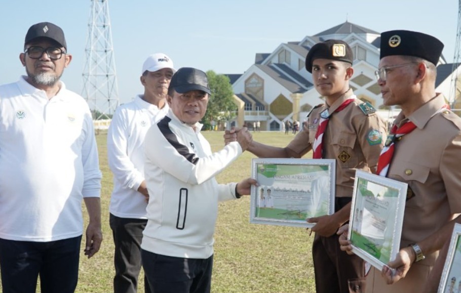 Gubernur Al Haris Nyatakan Dukungan Memperkuat Pengelolaan Lingkungan