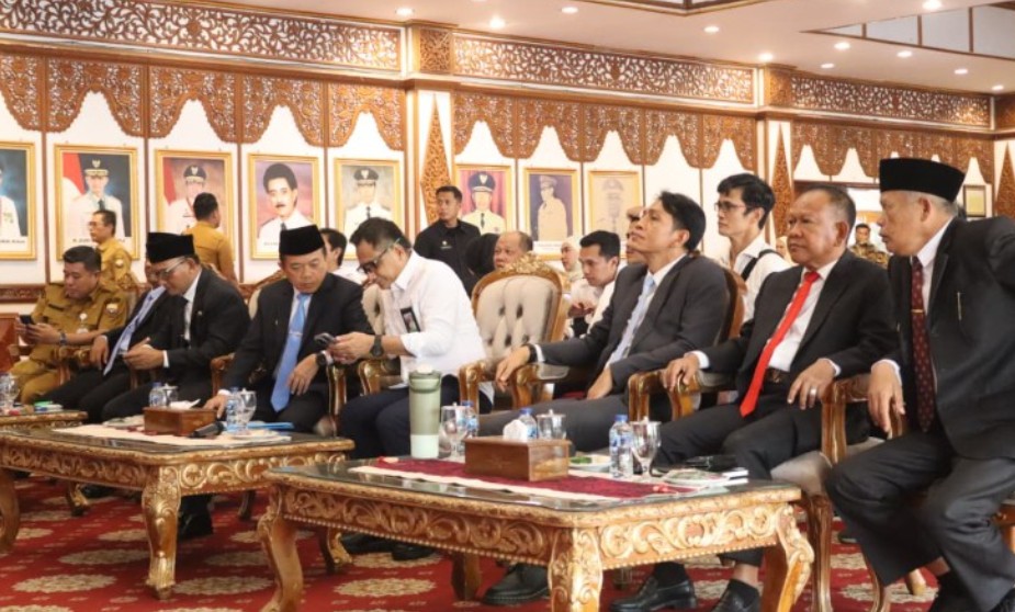 Gubernur Al Haris: Program IJD Bukti Komitmen Membangun Infrastruktur Guna Tingkatkan Konektivitas Antar Wilayah