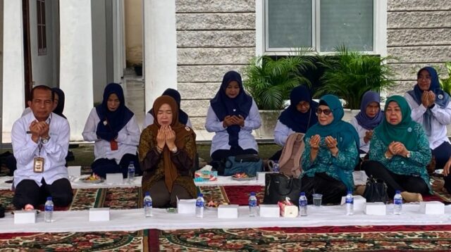 Hj. Hesti Haris Bersama Poltekkes Kemenkes Jambi Gelar Pojok Berkah untuk Tingkatkan Gizi Masyarakat