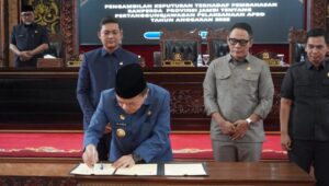 Gubernur Al Haris Apresiasi DPRD, Ranperda Pertanggungjawaban APBD 2025 Disetujui jadi Perda