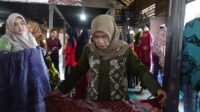 Hj. Hesti Haris Dorong Lahirnya Wirausaha Muda Melalui Pelatihan Batik Kontemporer PKW