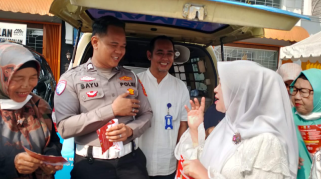 Rabu Berkah TP PKK Jambi Bersama Bapenda Hadirkan Sarapan dan Informasi Layanan Samsat