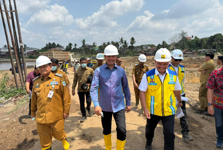 Edi Purwanto Targetkan Kota Jambi Bebas Banjir 5 Tahun Lagi