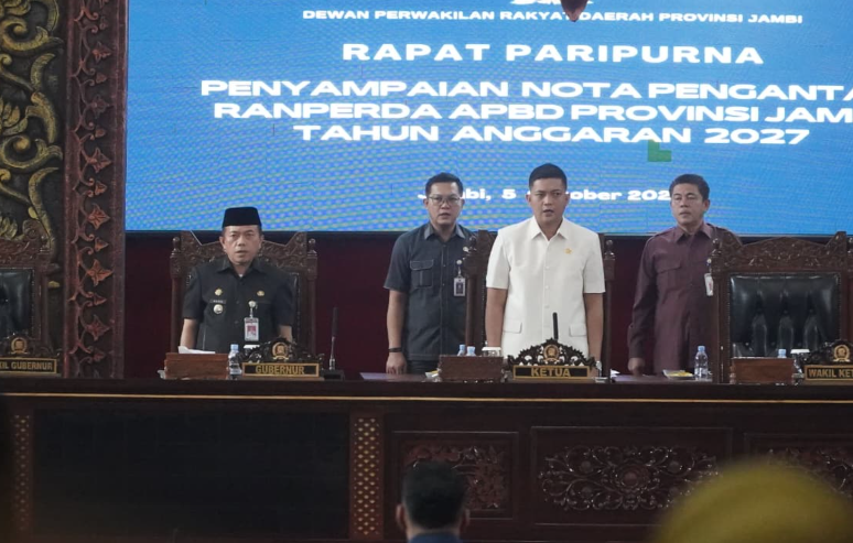 Sampaikan Nota Keuangan RAPBD 2027, Pesan Gubernur Al Haris ke OPD: Fokus, Efektif, Efisien dan Berdampak