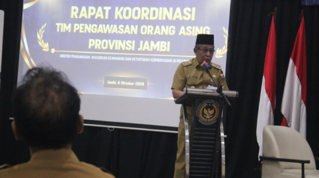 Buka Rapat Timpora Tingkat Provinsi Jambi, Wagub Sani: Perketat Pengawasan Orang Asing